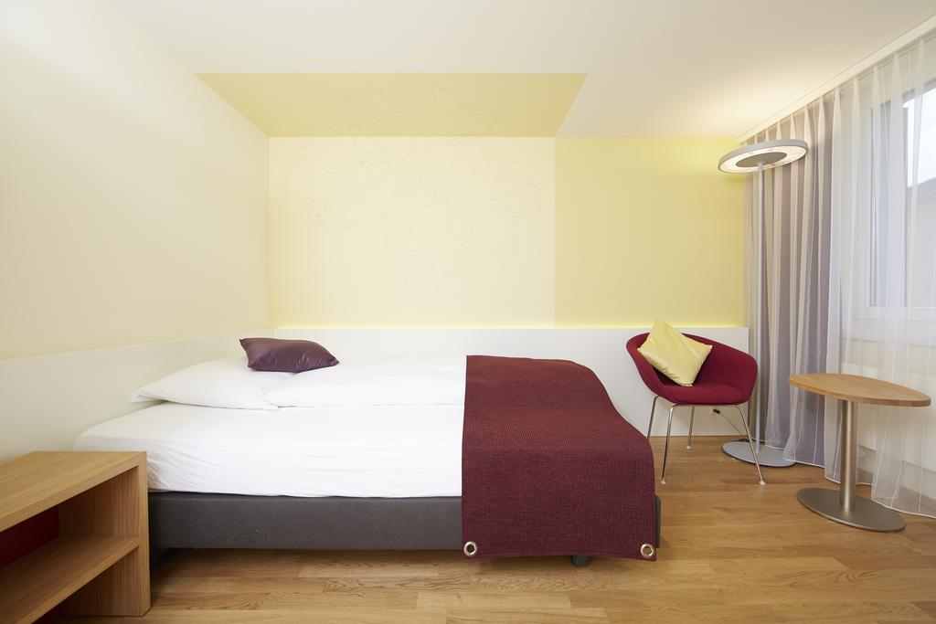 Hotel Restaurant Rebstock Wolhusen Zimmer foto